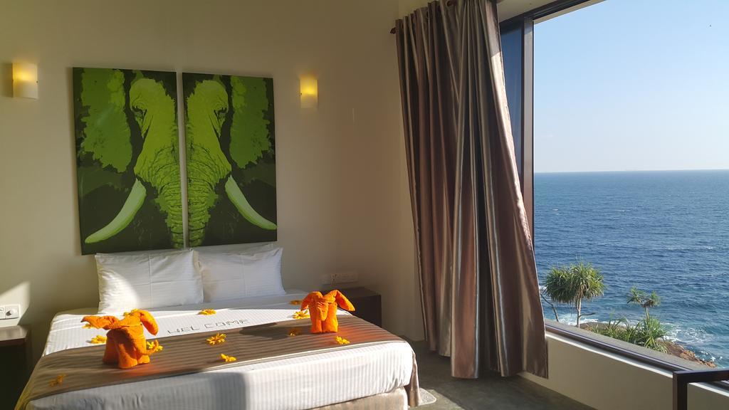 אונה ואטונה Rumassala Villas חדר תמונה